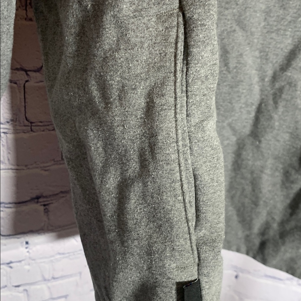 Patagonia Womens Pastel P-6 Logo Uprisal Hoody Gray Size L Outdoor Layer Camping - Picture 4 of 6